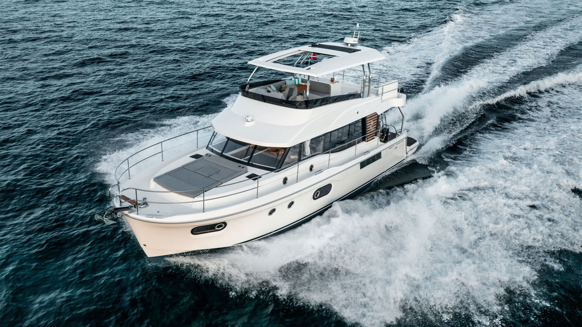 Beneteau-Swift-48
