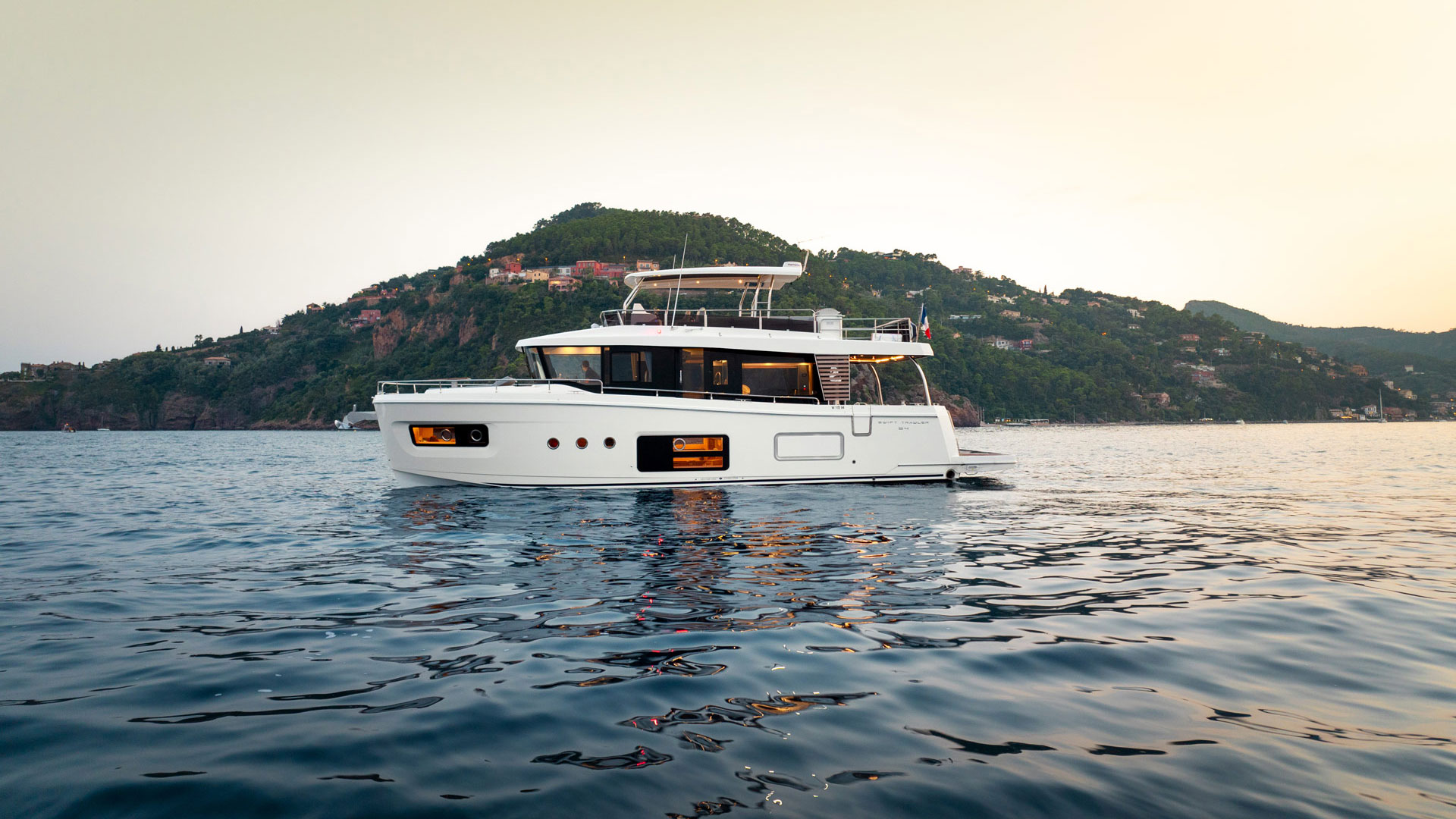 Beneteau-Swift-54-crop