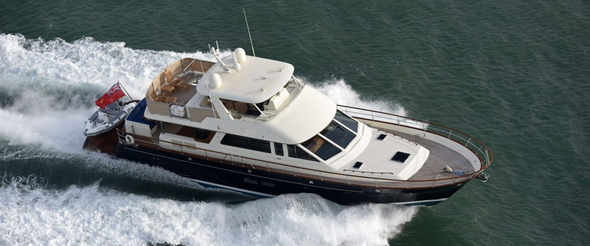Hunt-Yachts-76-Center-Console